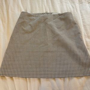 Aritzia Wilfred mini skirt